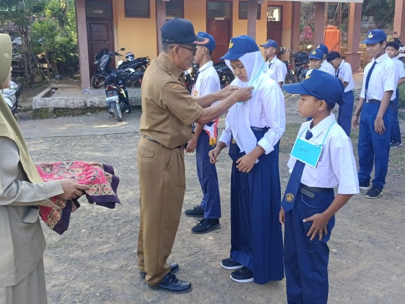 UPACARA PEMBUKAAN MASA PENGENALAN LINGKUNGAN SEKOLAH (MPLS)